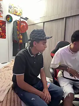 TommyGun 22 online show from April 4, 12:42 am