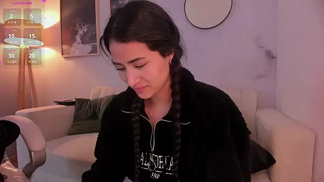 lara madisson online show from September 22, 7:07 am