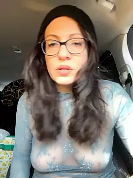 BeautifulMesss online show from January 9, 5:17 pm