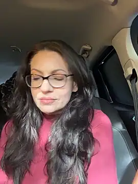 BeautifulMesss online show from November 9, 3:08 pm