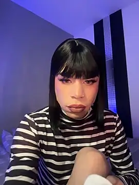 LucyGiraldo online show from June 11, 7:54 pm