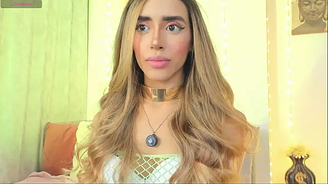 StormiRusso online show from November 20, 2:45 am