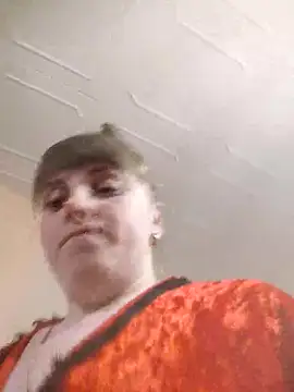 CoddessCrystal online show from April 2, 7:11 pm