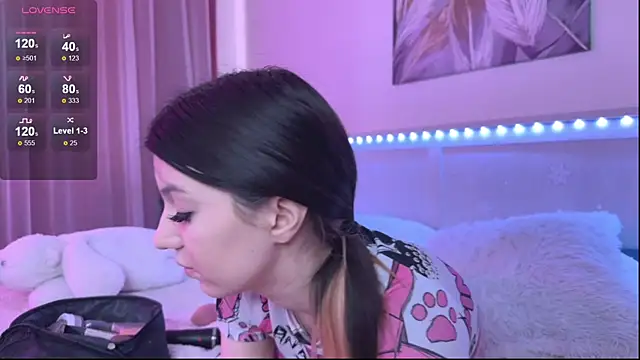 Veronica leal online show from April 15, 8:04 am