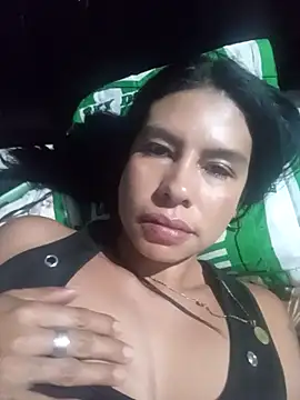 Alanagracia online show from October 24, 11:01 pm