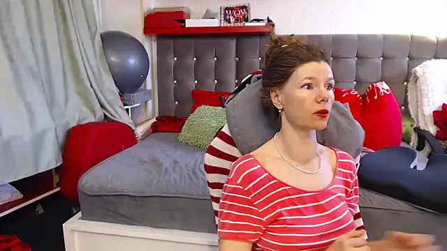 kellyterapy online show from April 10, 10:43 am