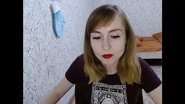 Athena Richards online show from July 17, 4:43 pm