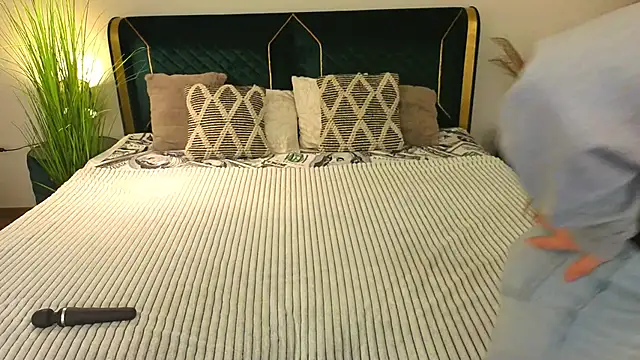 PamelaXX  online show from April 16, 7:57 pm