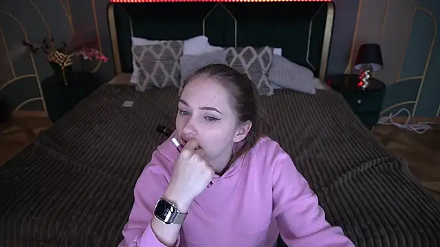 PamelaXX  online show from February 5, 10:02 pm