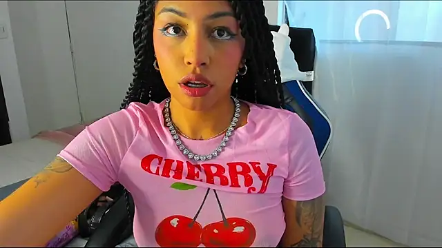 JuliaRose ks online show from May 28, 7:01 pm