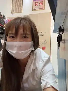 andii-1 online show from November 1, 4:38 am