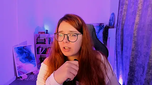 KeytSilvas online show from October 4, 4:18 am