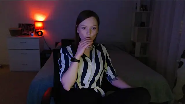 Allaria online show from April 1, 4:04 pm