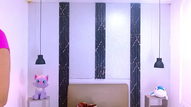 AndreaGil  online show from March 15, 5:48 pm