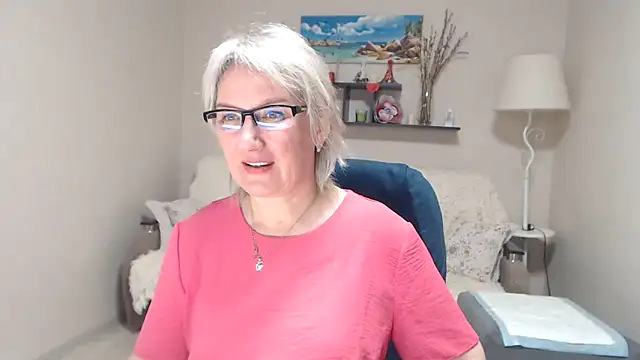 FleurMays online show from March 22, 10:10 am