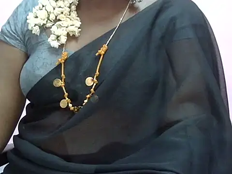 Hot akshara online show from March 7, 5:36 am