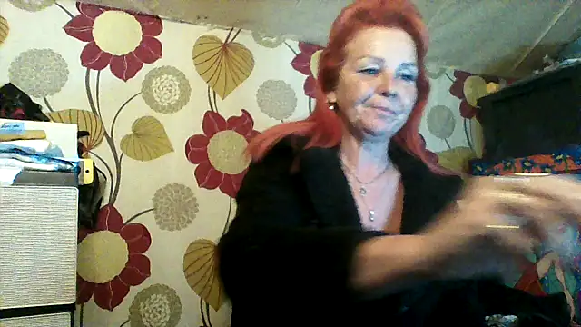 CassandraSandra44 online show from April 8, 5:09 am