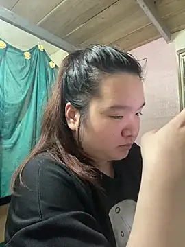 Thomgdee online show from April 9, 3:09 am