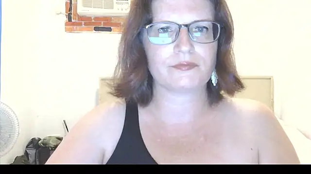 CrimsonMistress online show from March 2, 10:48 pm