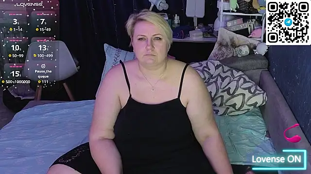 CuteHanna online show from March 16, 7:40 pm