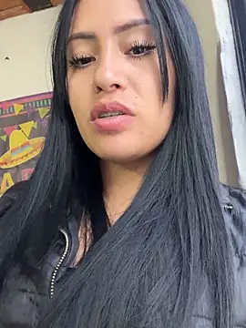 Sara luna  online show from June 1, 4:52 pm
