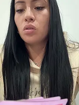 Sara luna  online show from November 27, 12:02 am