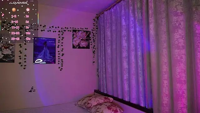 Alice   Rose online show from June 2, 7:26 pm