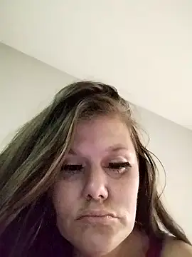 ALISSA BREANN online show from April 18, 4:20 pm