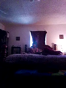 Reallyhung10 online show from September 9, 8:41 pm