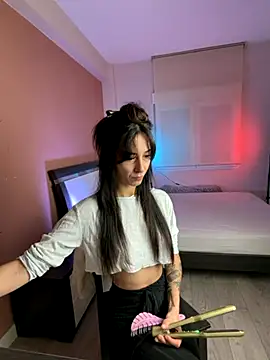 SOFIASWEETSECRETT online show from October 17, 3:26 pm