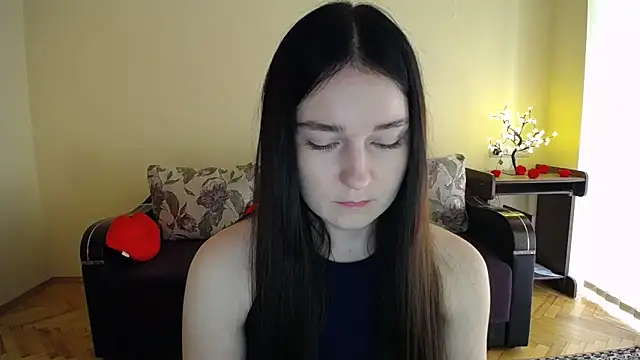 Pretty shy online show from May 29, 9:18 am