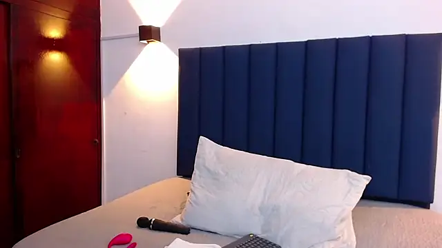 KattaGoez online show from October 6, 12:00 pm