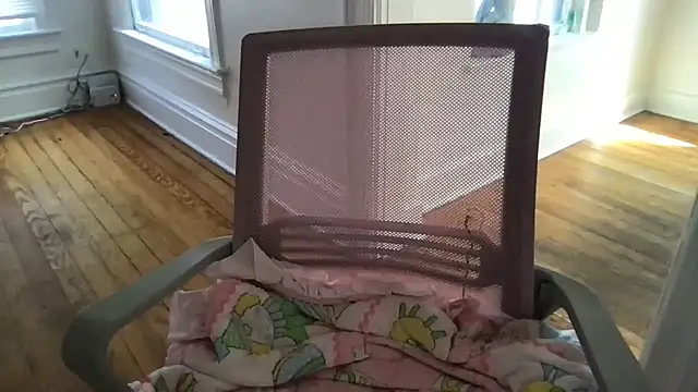 loveofbea online show from March 29, 10:09 pm