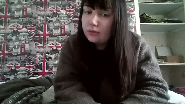 Lynylou online show from November 21, 12:07 pm