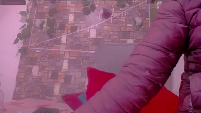 CrazyRousex online show from March 19, 1:15 pm