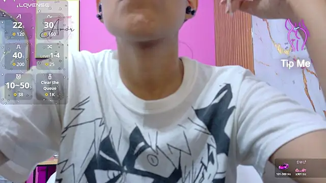 yourcuteneighbourr online show from April 7, 2:57 am