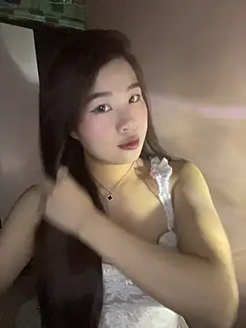 Bae1103 online show from April 8, 4:20 pm