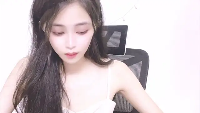 ---MIA--- online show from September 27, 3:19 pm