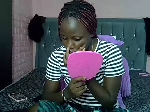 sexybree  online show from July 15, 7:40 pm