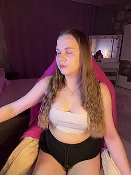 Lexi noah online show from February 1, 9:24 pm