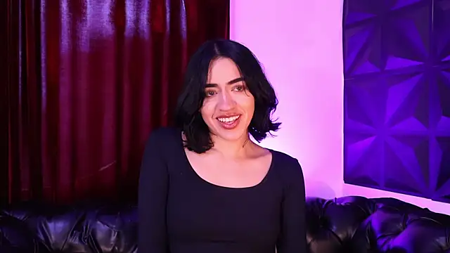 KasiaNoir  online show from June 2, 12:17 pm