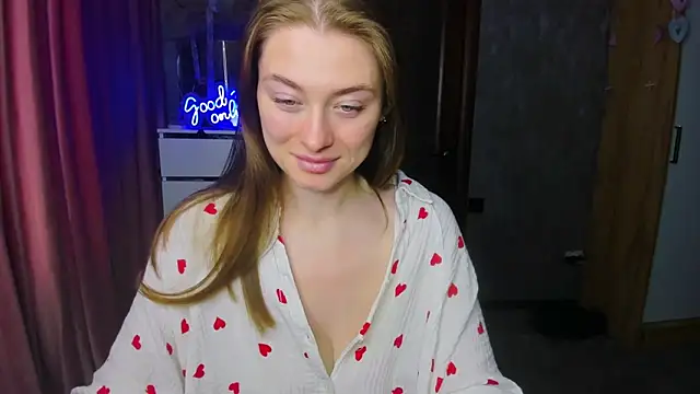 Demure Smile online show from September 18, 4:22 am