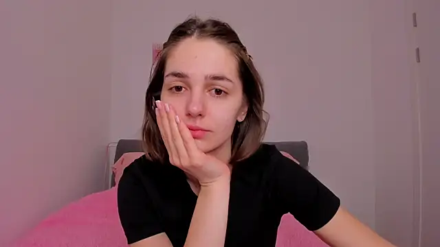 JudyAngil online show from April 17, 5:20 am