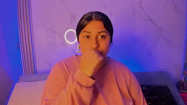 dayan silva  online show from December 5, 3:06 am