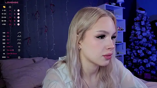 aneta alisha online show from February 6, 12:41 pm