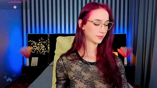 Evelyn Rush online show from February 1, 3:33 pm