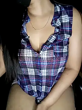 Ms Neera online show from February 5, 9:29 pm