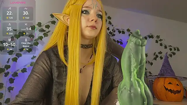 mariel a gold online show from October 31, 5:42 am