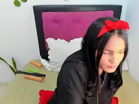 AlondraFoxx online show from October 7, 3:00 am