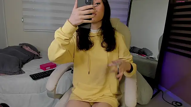 Catyloves online show from November 24, 9:50 pm